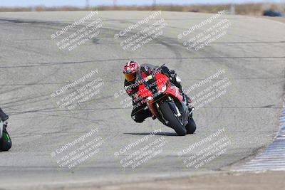 media/Nov-26-2023-TrackDaz (Sun) [[64ad8cfd8f]]/Mock Race/Outside Grapevine/